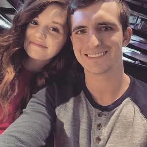 Meet your Posher, Lyndy